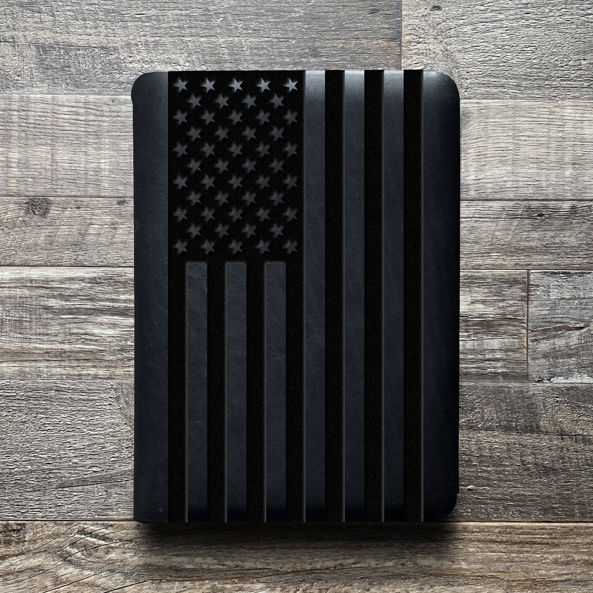 American Flag - Large - Engraving Design - Refillable Leather Folios