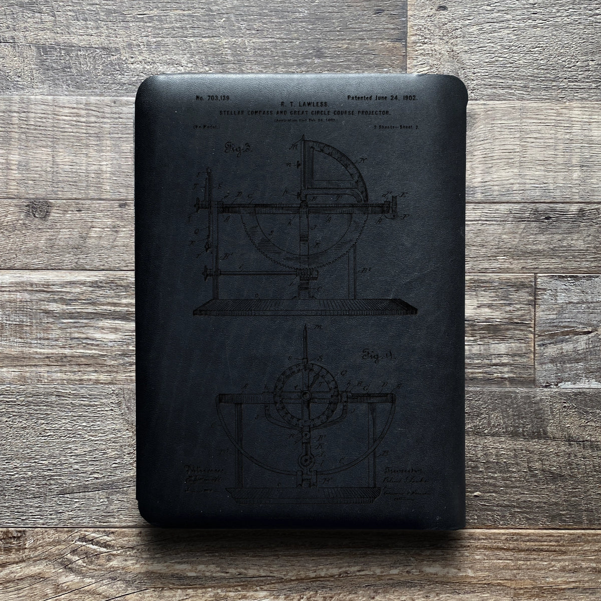 Compass - Engraving Design - Refillable Leather Folios