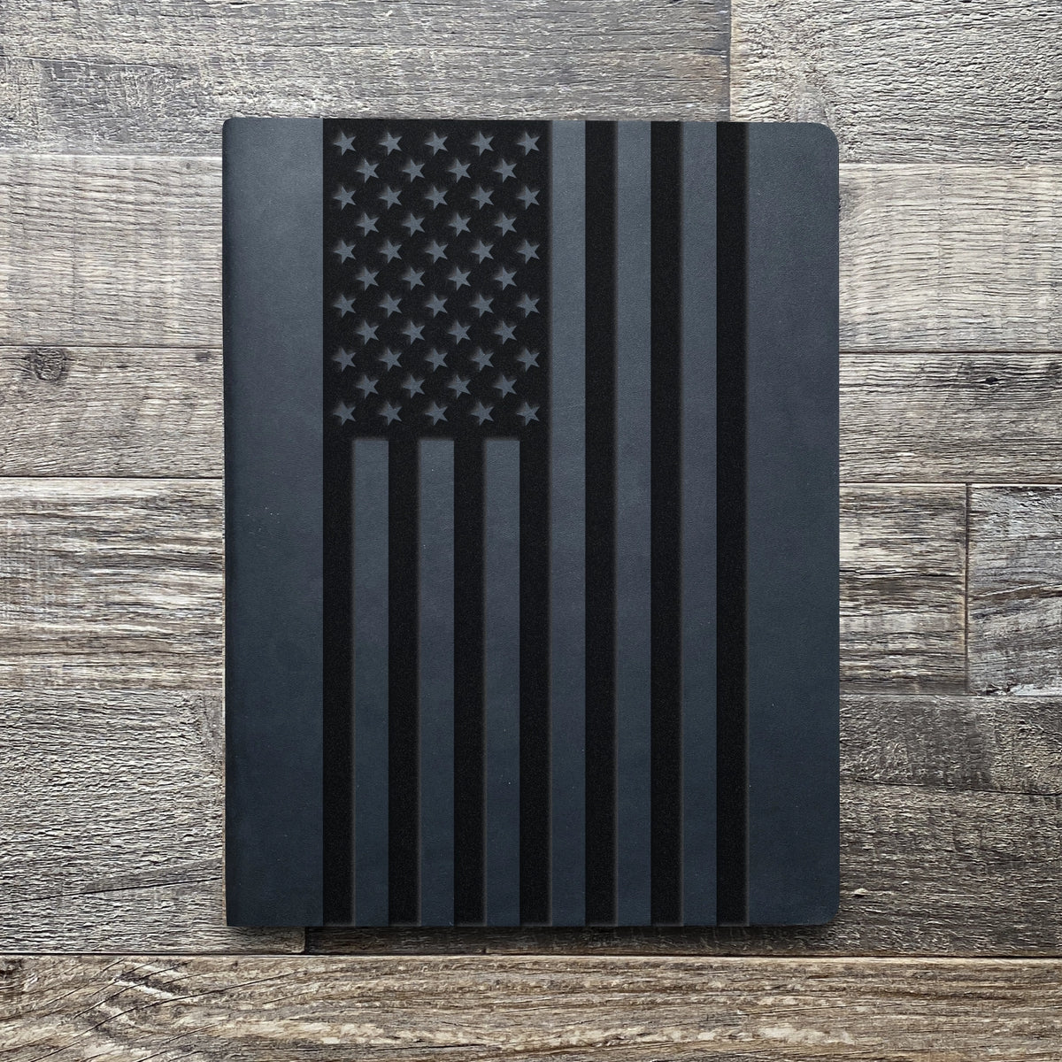 American Flag - Large - Engraving Design - Leather Folder