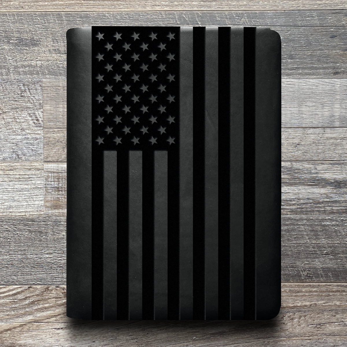 American Flag - Large - Engraving Design - Refillable Leather Folios