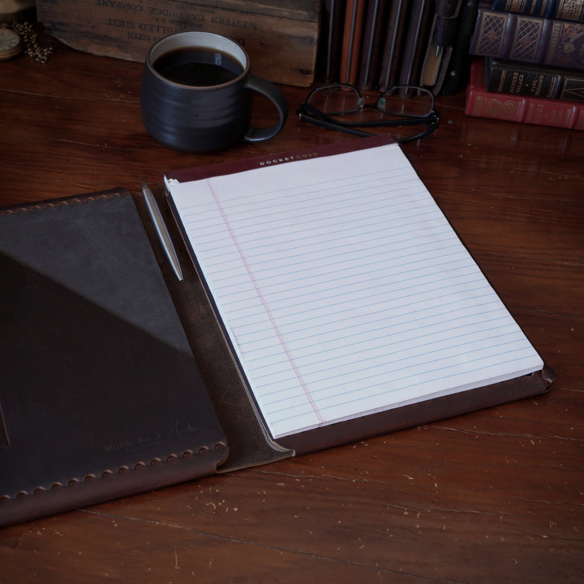 Executive Cut - Refillable Leather Folio