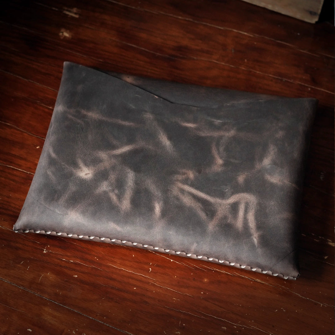 14" Leather Sleeve - Limited Edition Drop 071