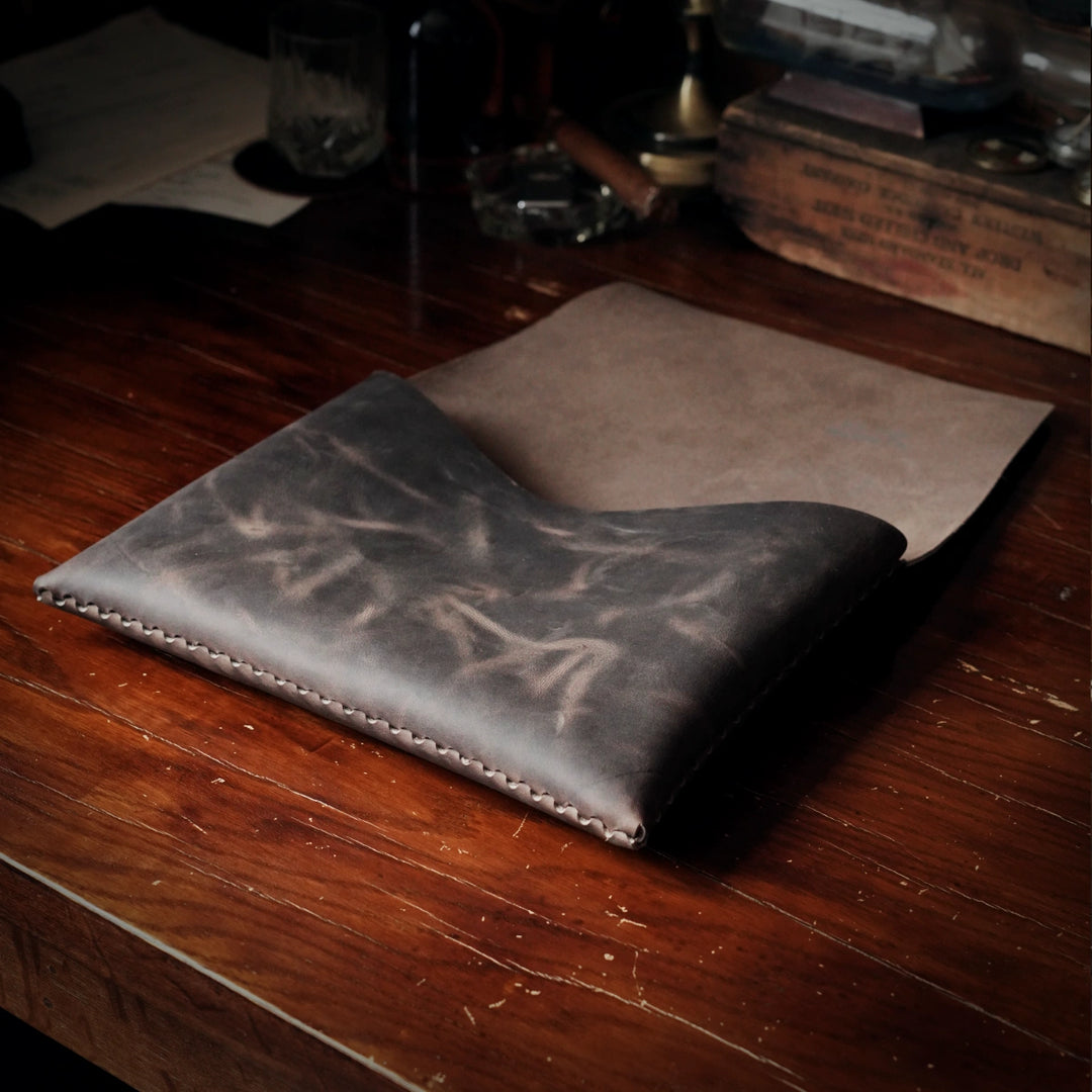 14" Leather Sleeve - Limited Edition Drop 071