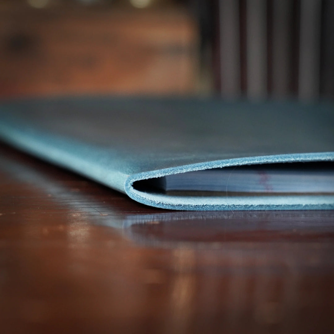 Director Cut - Limited Edition Drop 074