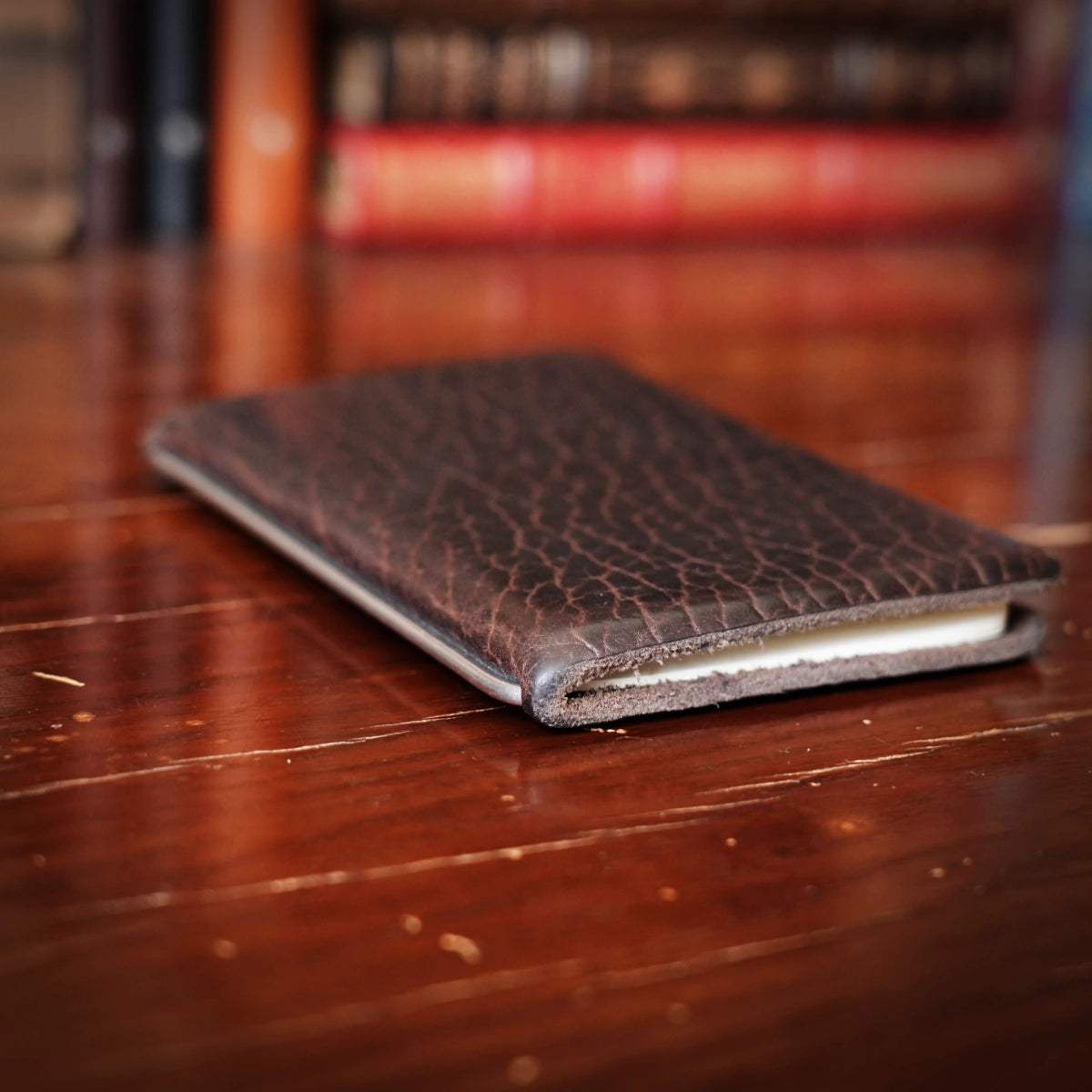 Signature Collection - Pocket Cut - Refillable Leather Cover